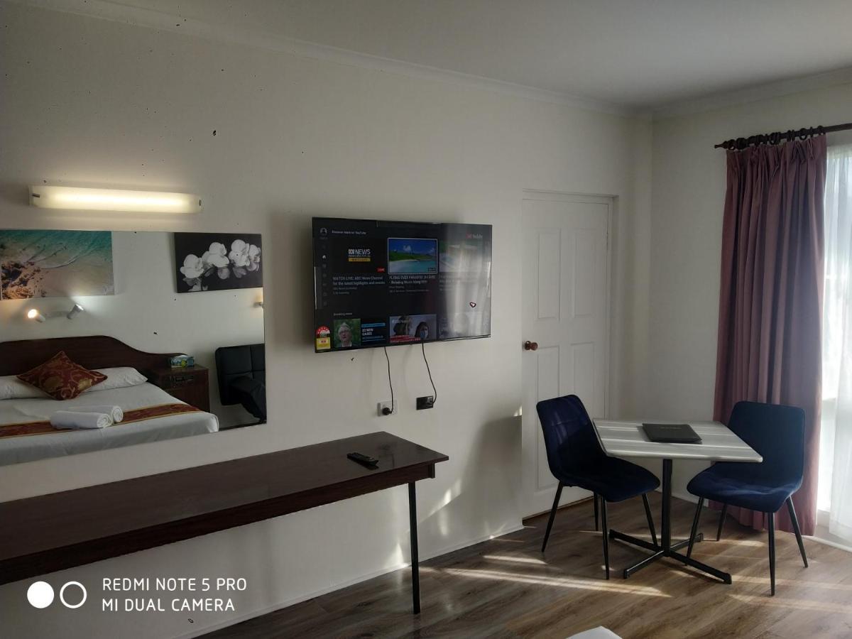 Australia Park Motel Албъри Екстериор снимка