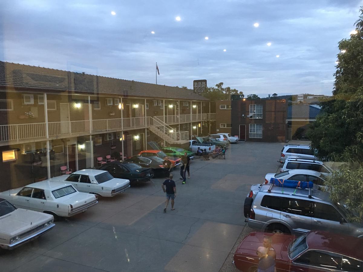 Australia Park Motel Албъри Екстериор снимка
