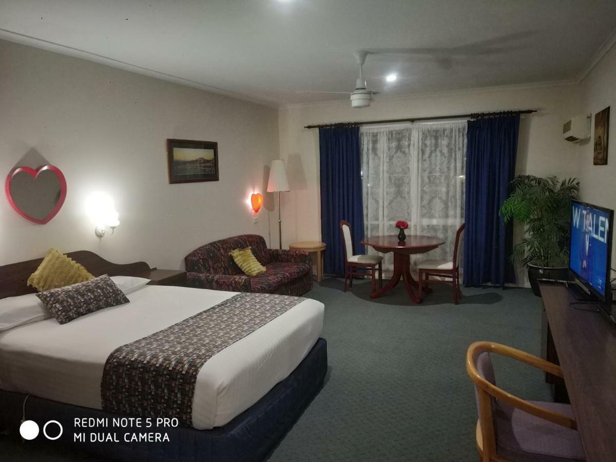 Australia Park Motel Албъри Екстериор снимка